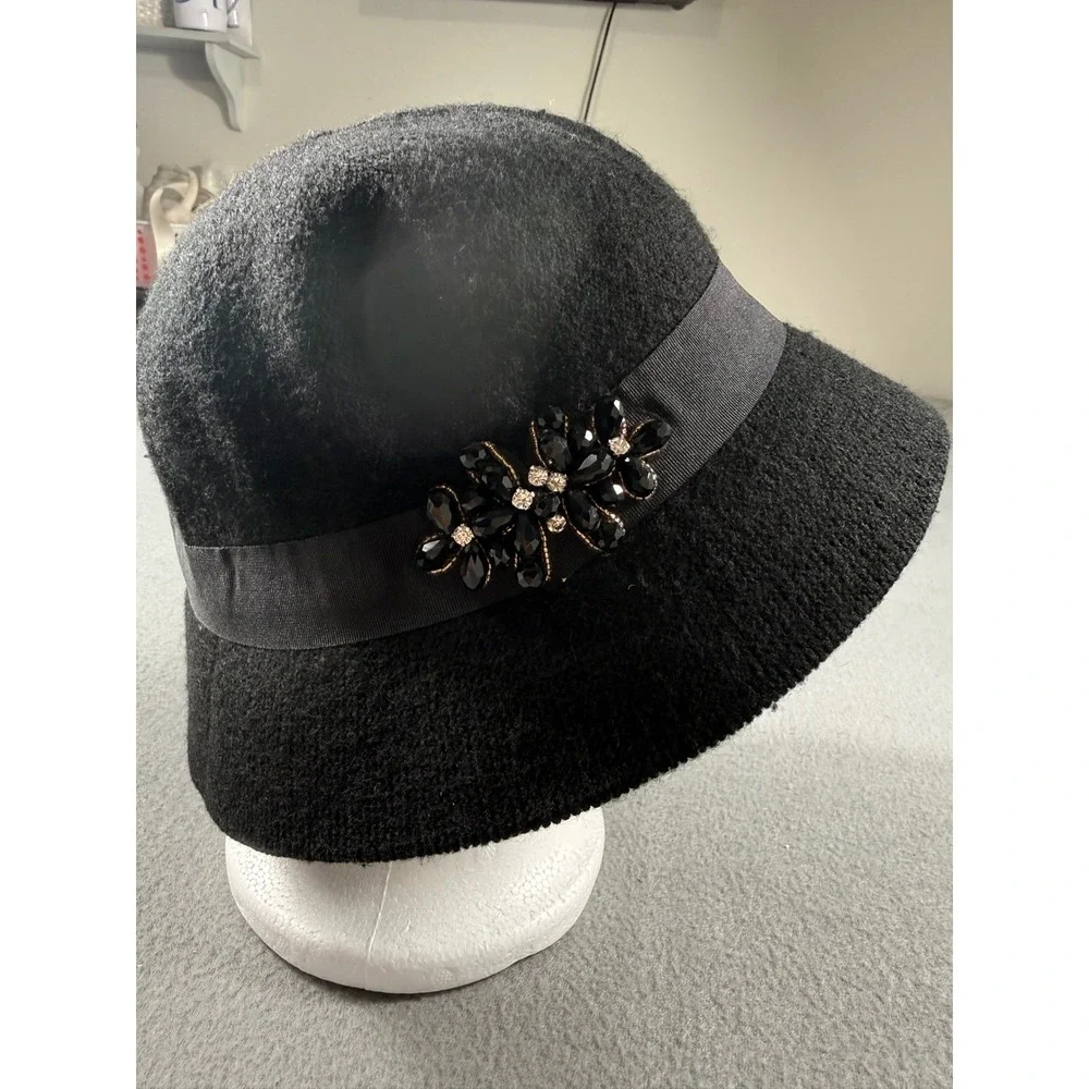 Black Wool Blend Cloche Bucket Hat Rhinestone Floral Accent One Size‎ Vintage